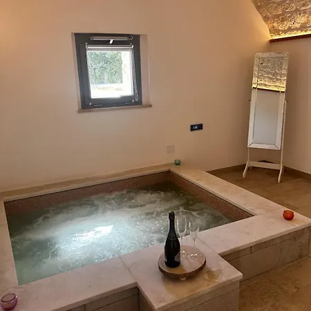 Willa Trulli Marini - In Valle D'itria *